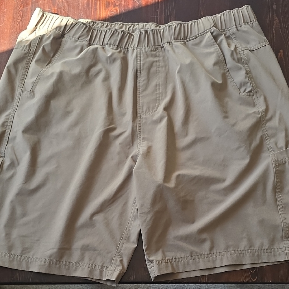 Magellan Outdoors Fish Gear Khaki Water-Repellent Fishing Shorts Size 2XL